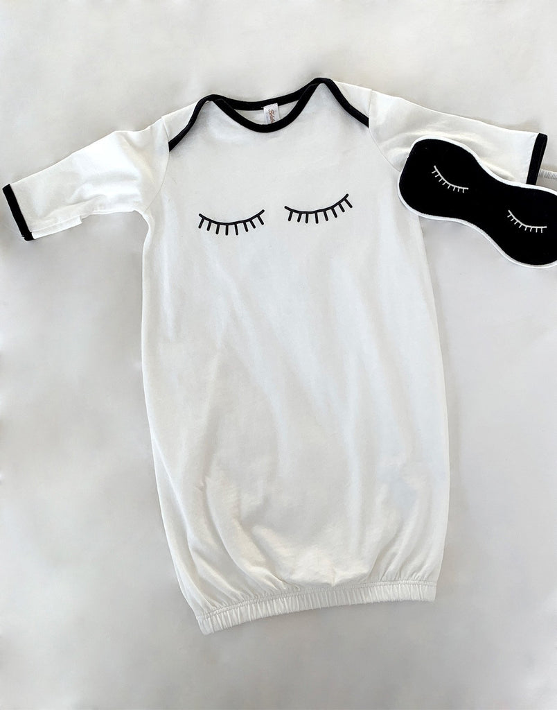 Belabumbum Eyelash Baby Outfit in color Soft White and shape sac