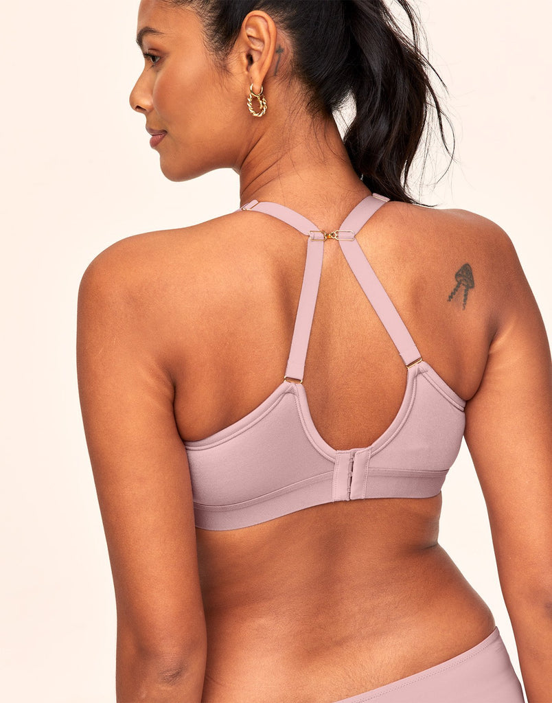 A bralette that takes you from night to day. Our leakproof nursing